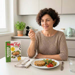 Burger Veg alle olive KeChef Veg servito a tavola con contorni freschi, ideale per una dieta chetogenica.